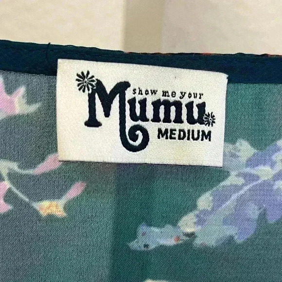 Show Me Your MuMu Red Rocks Bell Sleeve Romper Size M Perfect for Summer - Picture 5 of 9